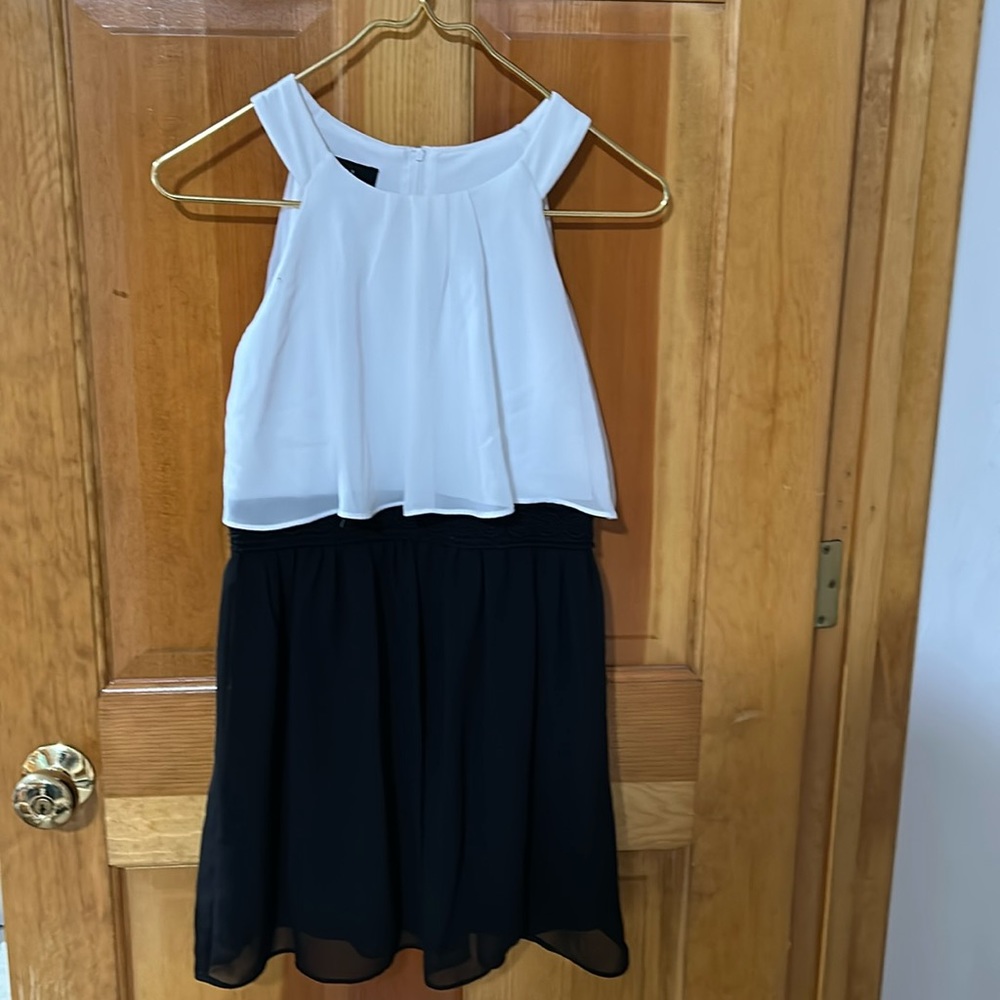 Beautiful dress for formal occasions.  Girls size 12.